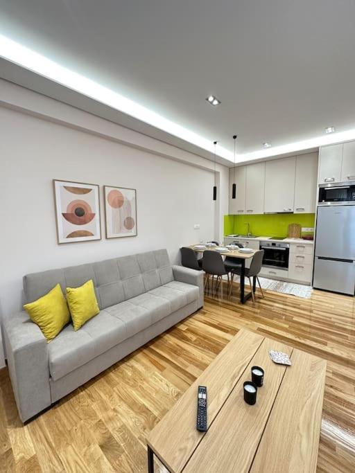 A Fully Renewed Modern Apartment Αθήνα Εξωτερικό φωτογραφία
