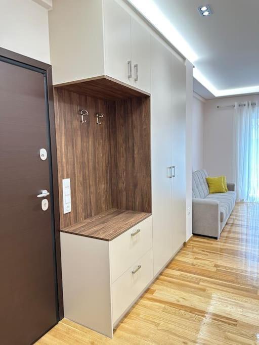 A Fully Renewed Modern Apartment Αθήνα Εξωτερικό φωτογραφία